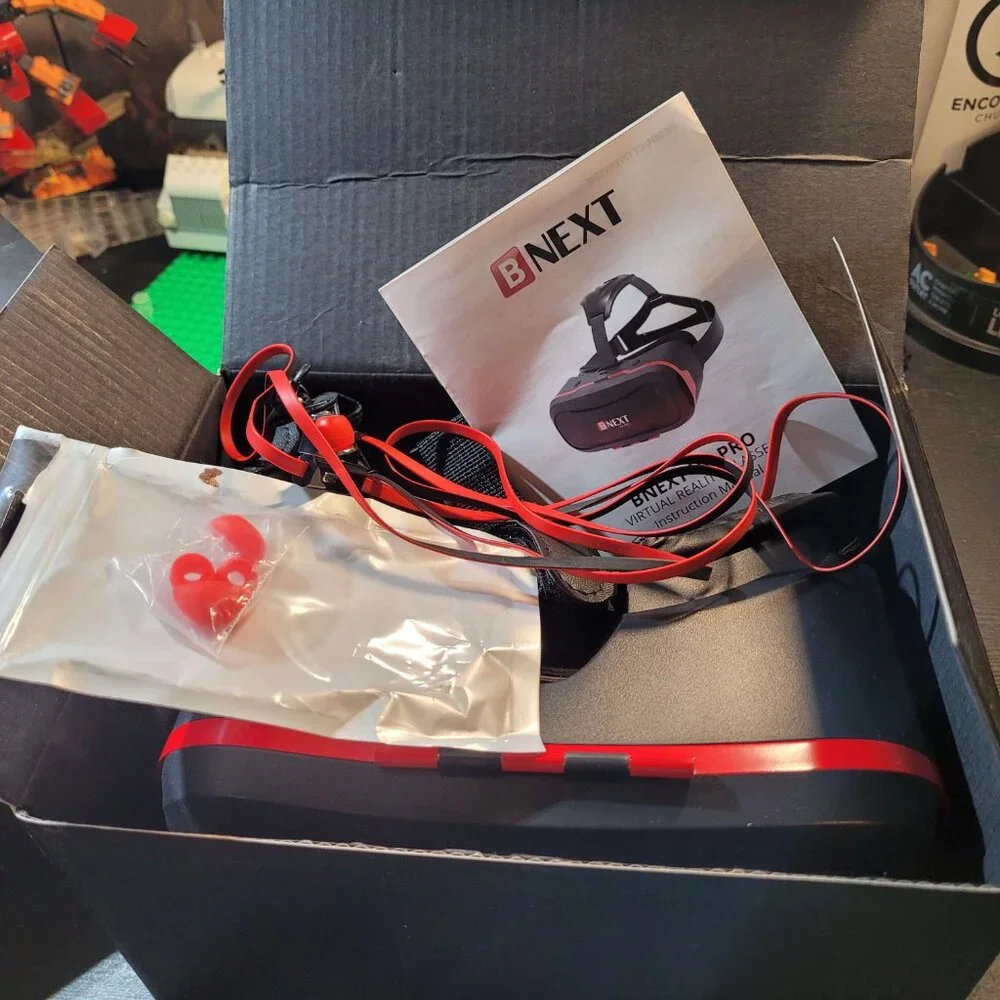 B next VR Pro VR headset